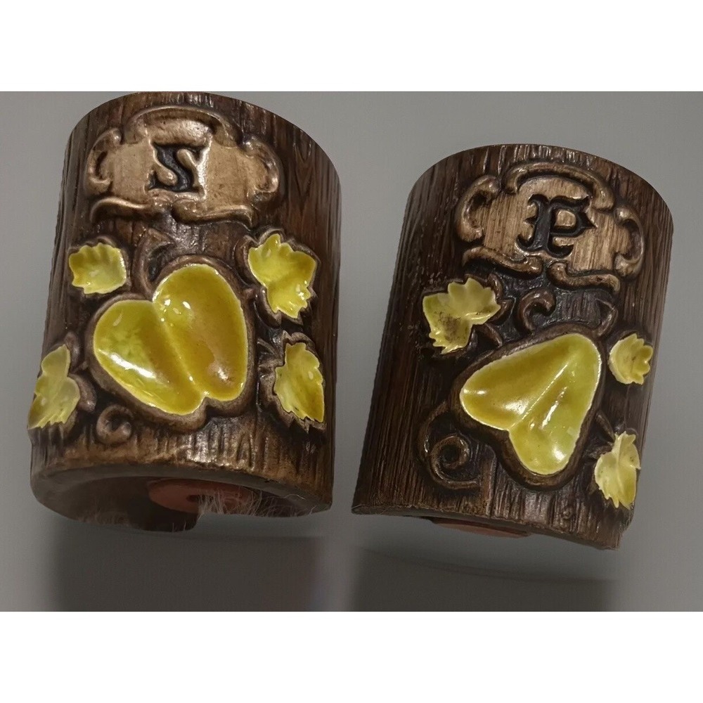 Treasure‎ Craft VTG 1970's Salt and Pepper Shakers Yellow Apple Pear Wood Tiki